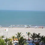 Apartamento con excelente vista al mar Dos alcobas los Morros