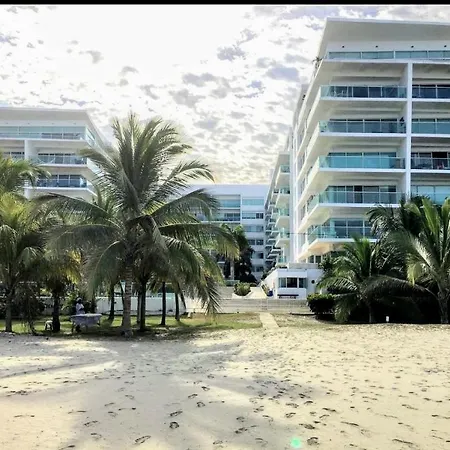 Con Excelente Vista Al Mar Dos Alcobas Morros